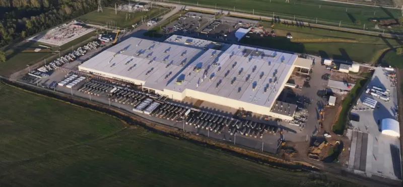 SpaceX/xAI Secures Mysterious Client Expected to Generate $13.3 Billion Annually