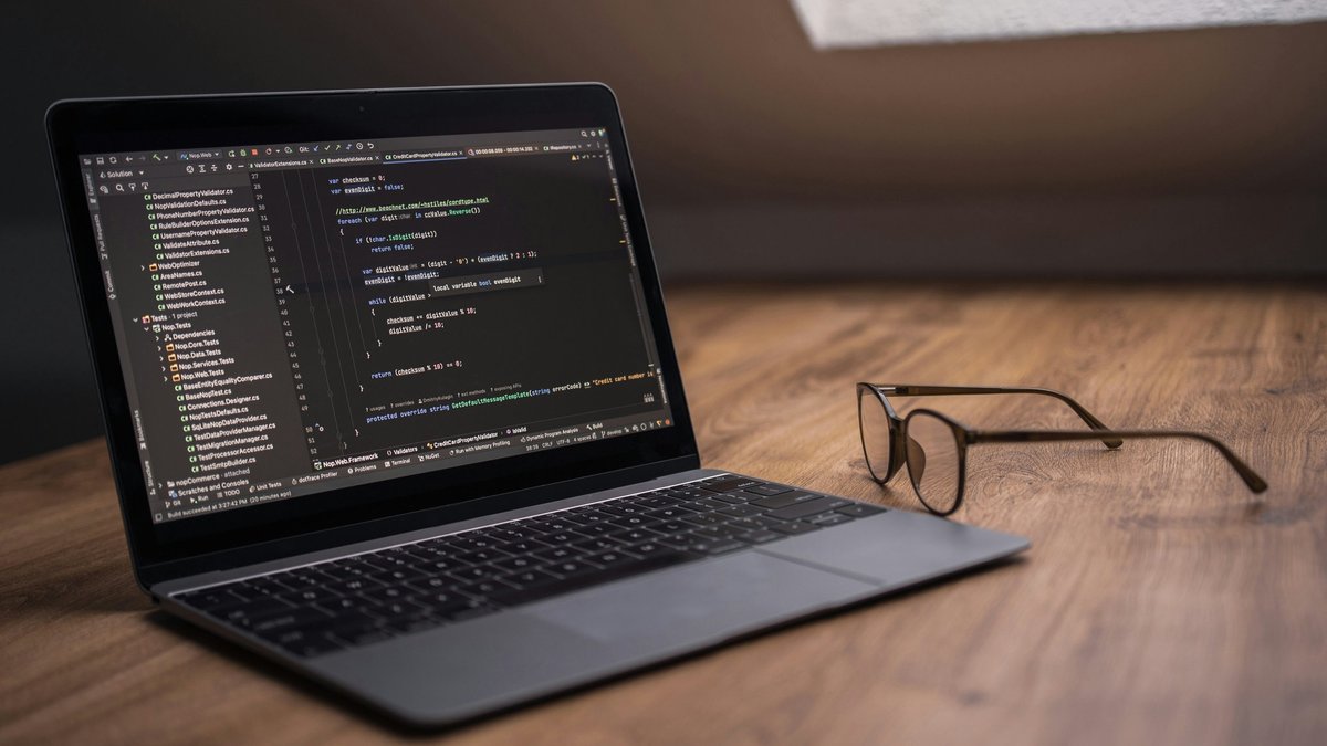 Top 10 Smart Glasses of 2026: A Comprehensive Overview