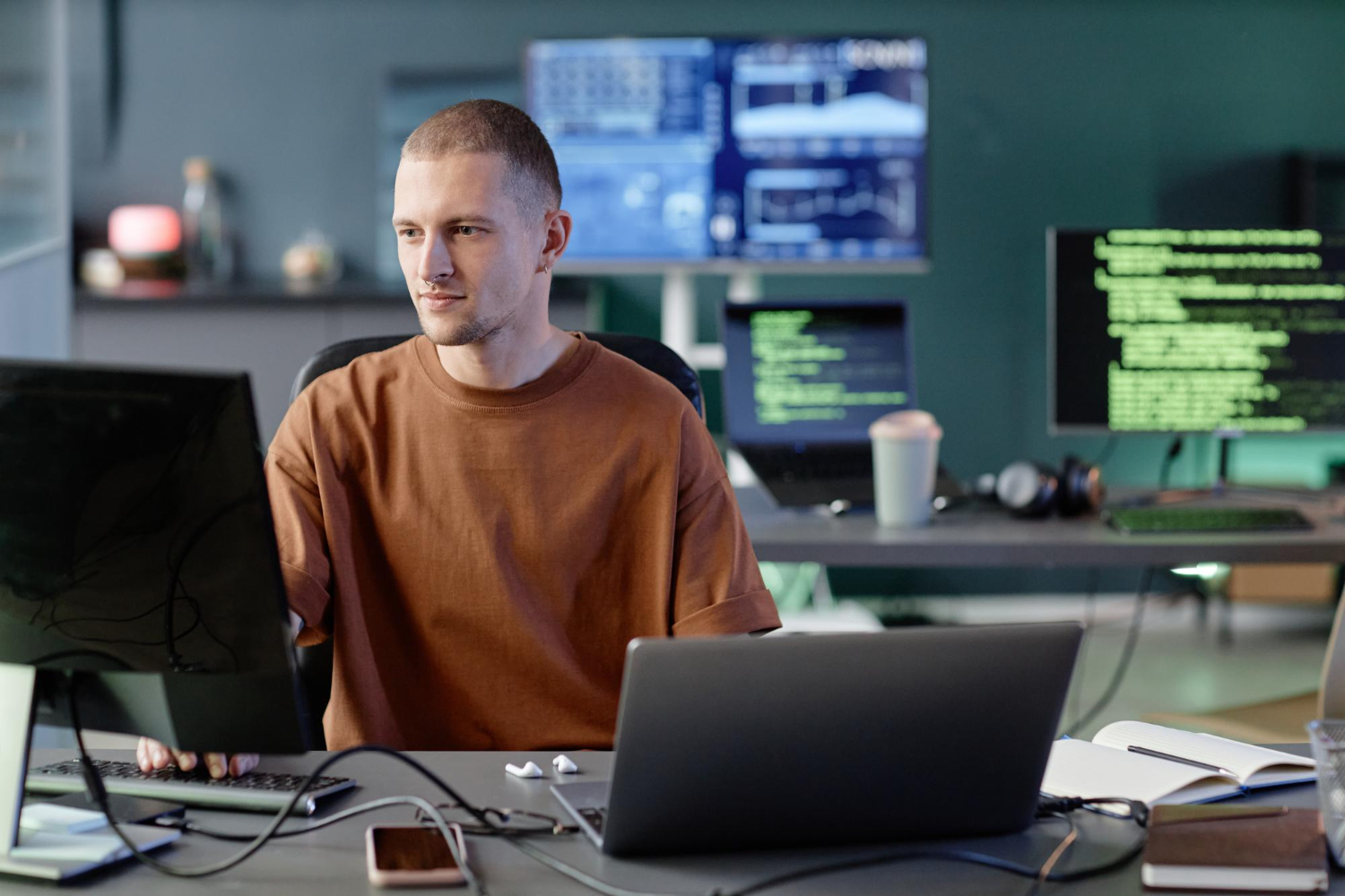 Job Search Challenges in the IT Sector Persist