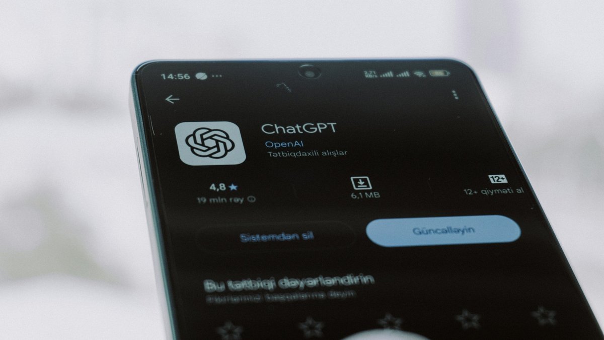 The Future of AI Chatbots: OpenAI's Bold Move and Rising Competitors